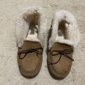 Ugg moccasin slipper